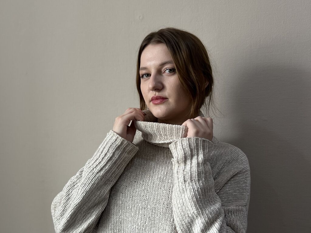 Image of cam model JeannineHerzog from Web Night Cam (LiveJasmin)