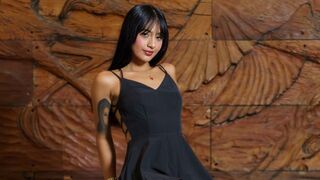 NicolleSweet