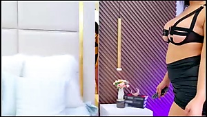 Sexy Latina Enjoys Her Dildo a Lot