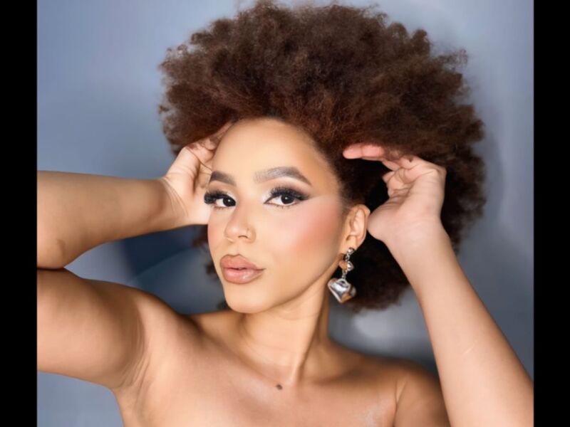 AfroditaBenz