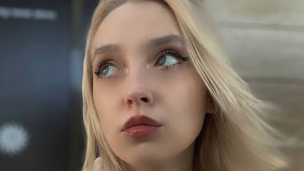 JulyDixon's profile from Jasmin at GirlsOfJasmin'