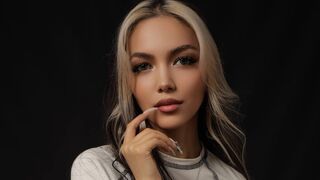 LynetBurrington Live Webcam on LiveJasmin