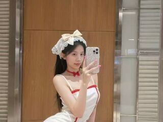 LilyYuan LilyYuan