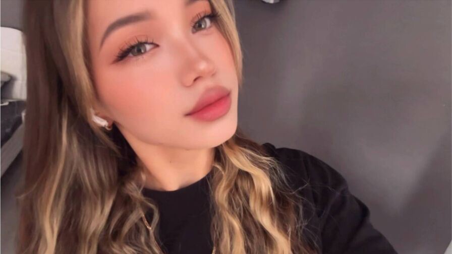AnnaBerrys's Premium Pictures and Videos