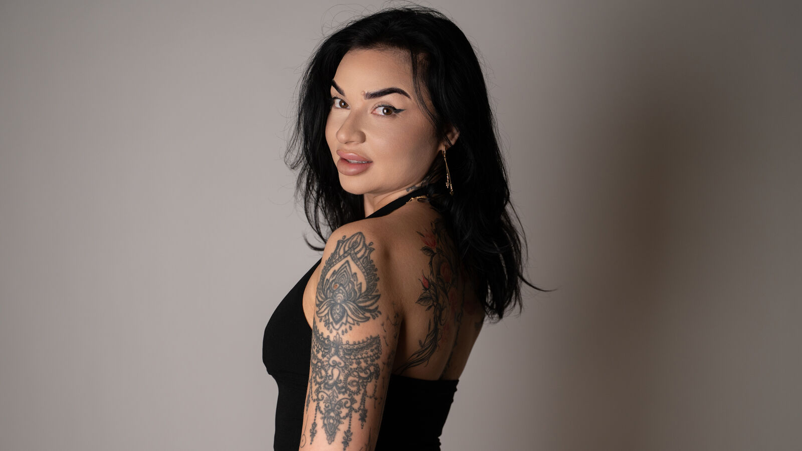 FreyaMuse erotic portrait