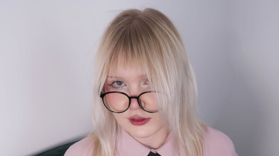 Watch MaryMuir live on PORNOGIF