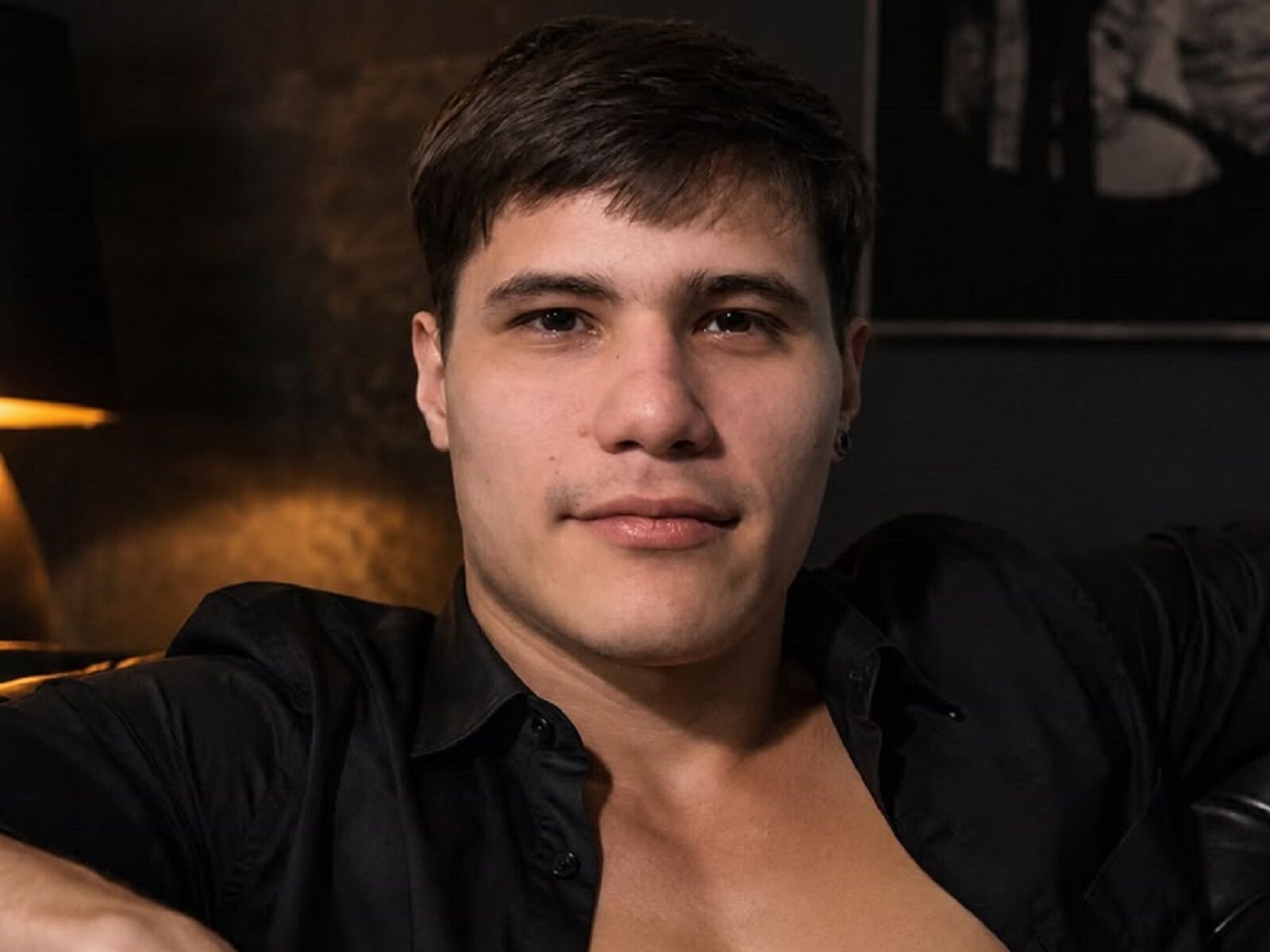 Live cam for AlejandroMoret