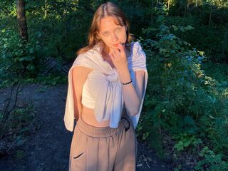 ElinaOmundson Porn Show