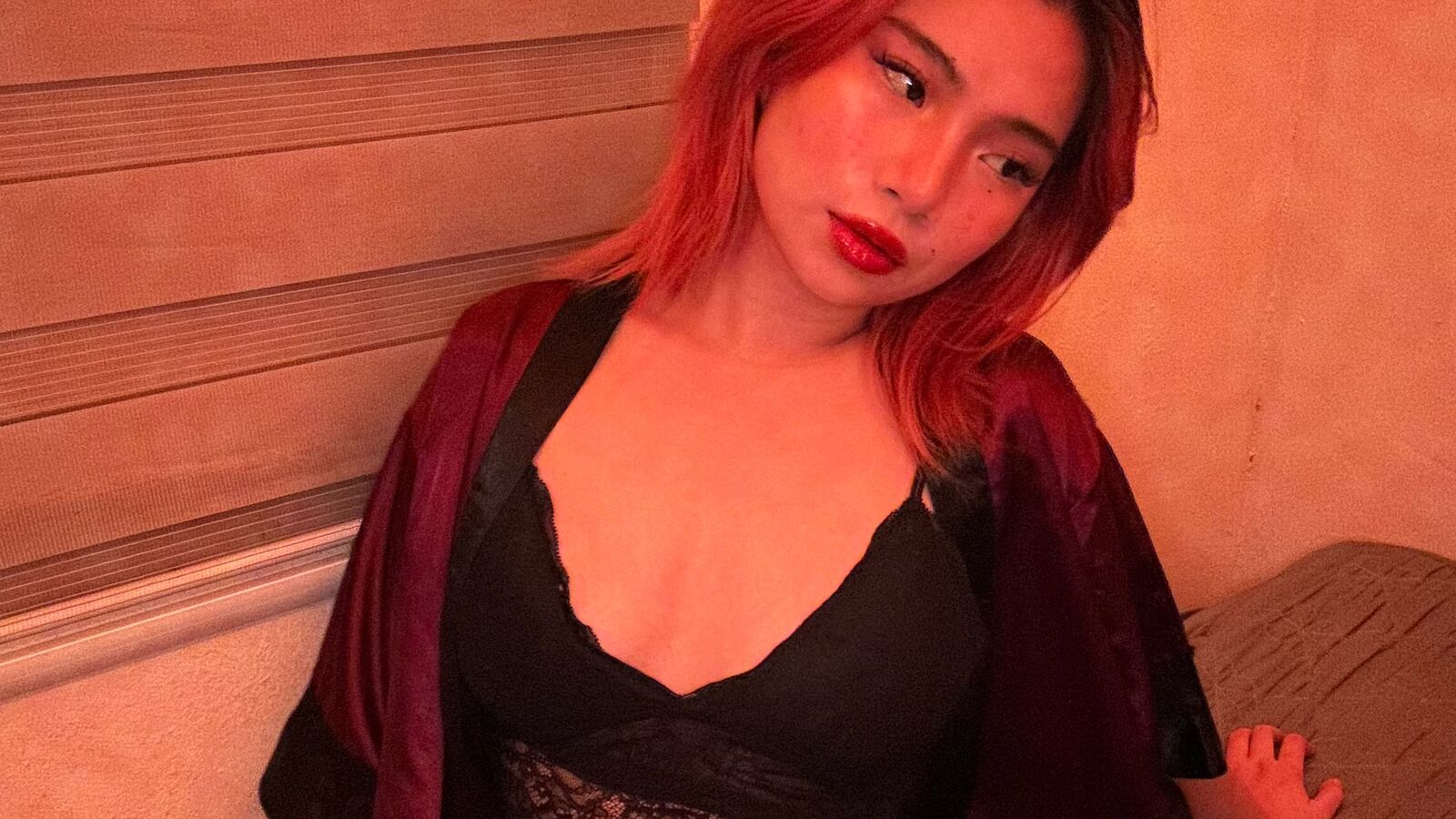 BiancaMin erotic portrait