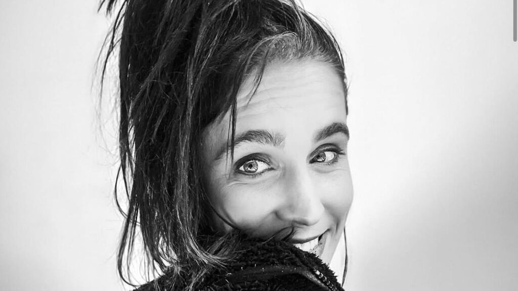 CarmenLeRoux cover