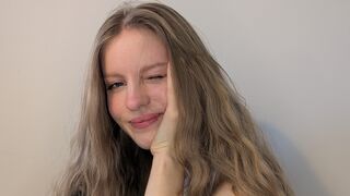 Kostenlos Nackt NikaCherie