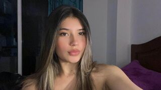 AmberCasillas webcam