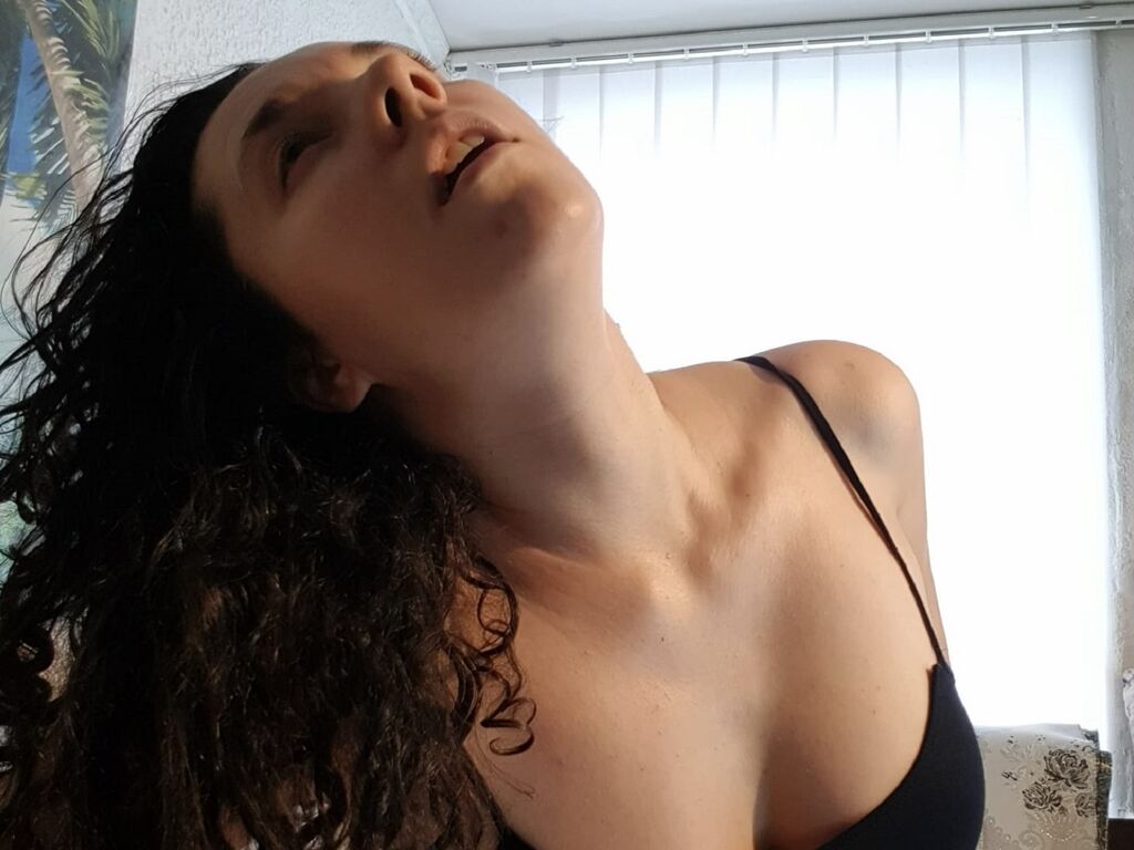 AnaBlanca age 37