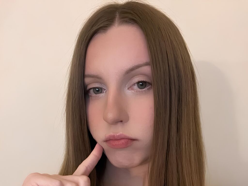 FawnTobin profile on CamInlin