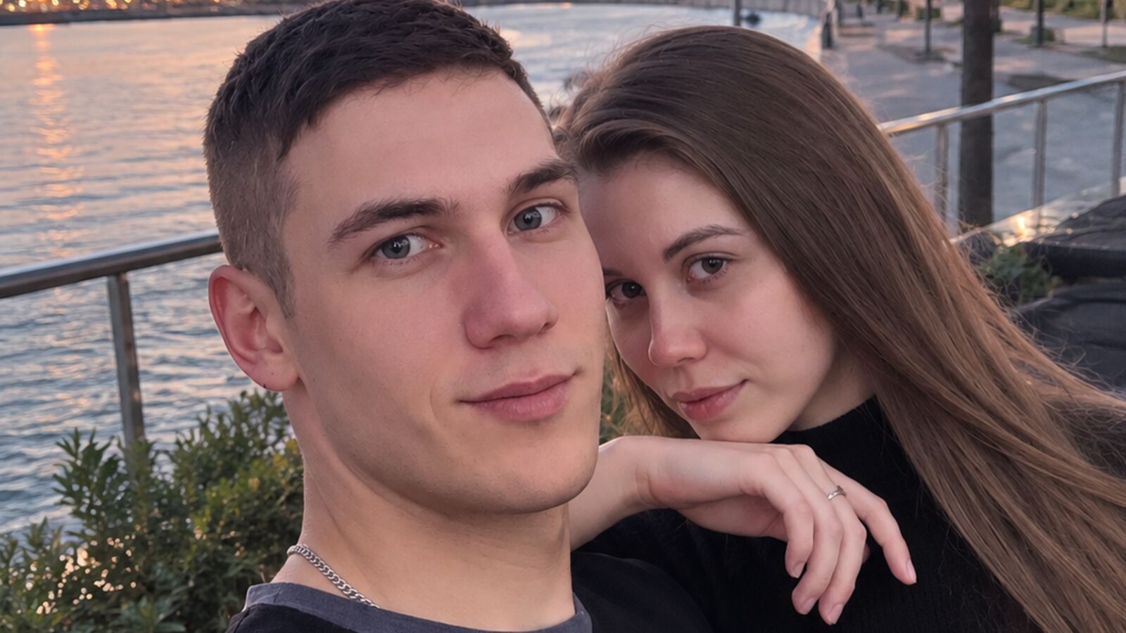 LukasAndAnya erotic portrait