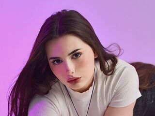 EmmyGallagher]