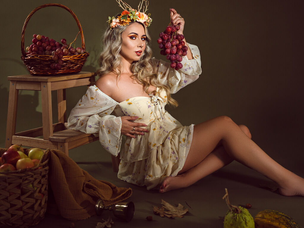 JessicaLarsen Profile Image