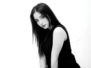 IselaShown Porn Show