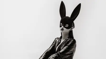 EllaHorton's chat room