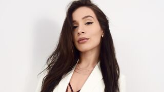 KissAnya