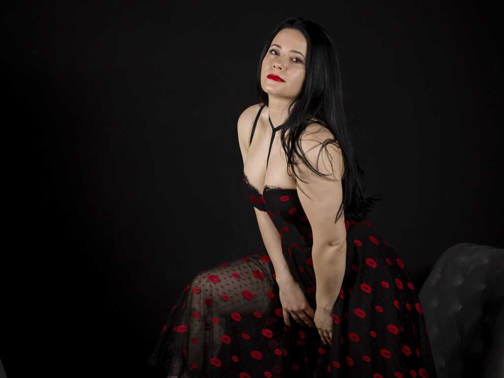 VianaRose live cam girl profile