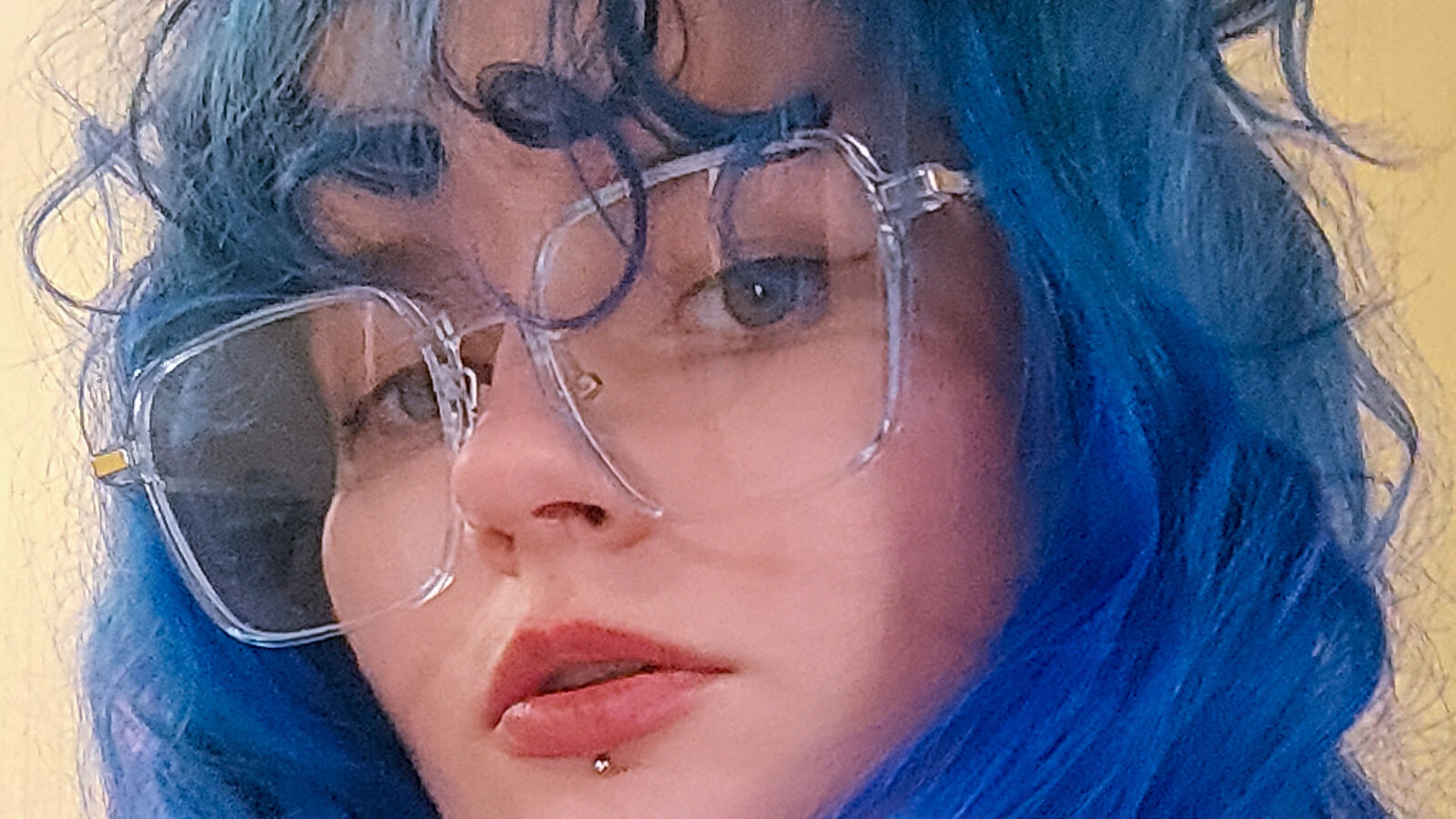 AlisaGracee erotic portrait