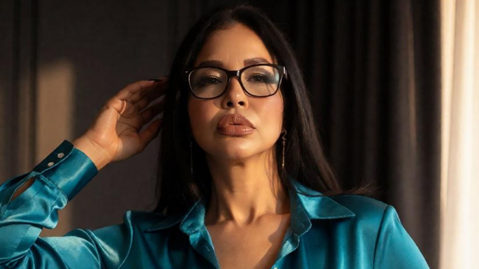 AngelinaDeleon erotic portrait