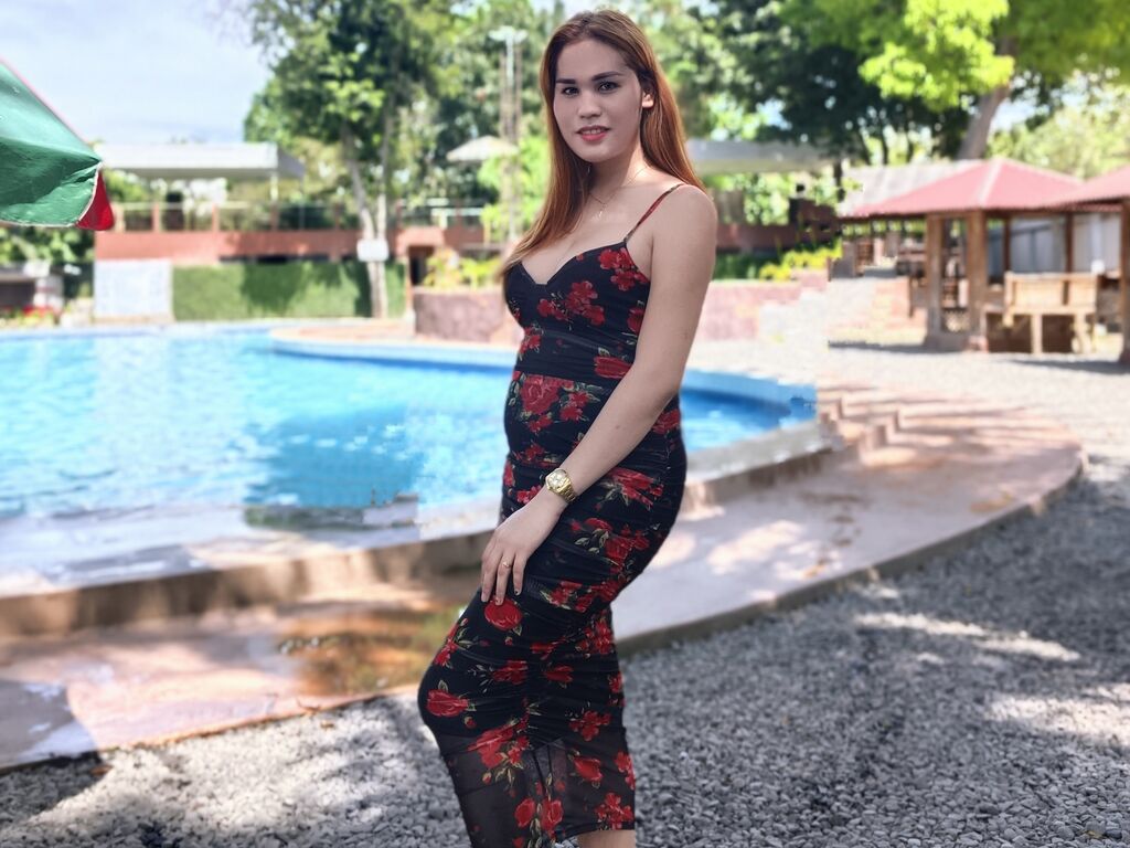 YannahRussell LiveJasmin Cam2Cam profile photo