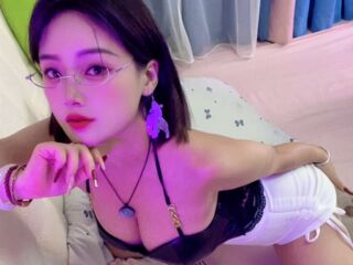 NolanMia Pay-per-minute live cam