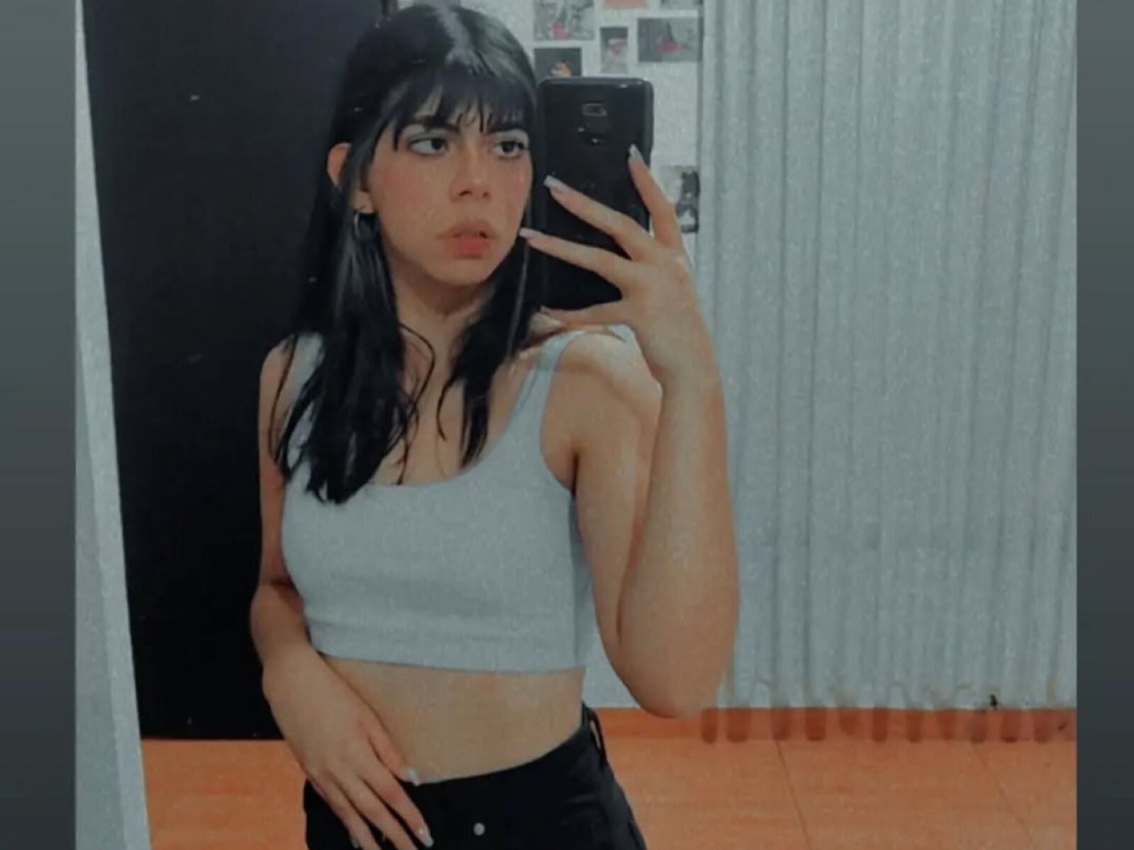 Live cam for RominaBianchi