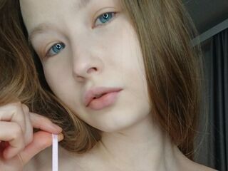 Webcam model LeslyShay from Web Night Cam
