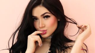 Kostenlos Nackt EmilyPrada