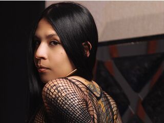 MaddieHandel Live Cam Model