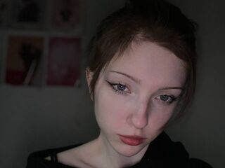 GlennaAlman Striptease cam