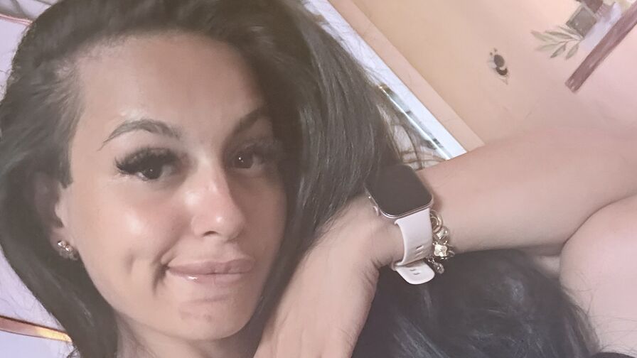 Watch LissBony live on Live Cams