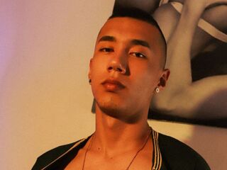 GaySexTotal.com Justyn Sanshi