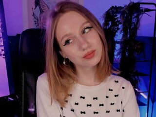 live chat online DariaTate