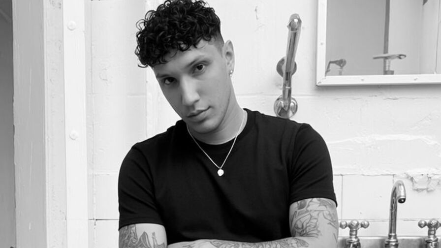 View more of AngeloColen