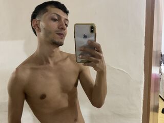 Live Adult Cams AxelBrooks