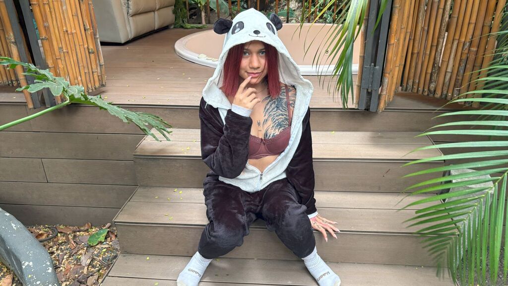 RaquellRoss's profile from Jasmin at GirlsOfJasmin'