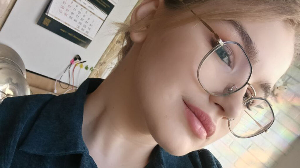 SophieLen's profile from Jasmin at GirlsOfJasmin'