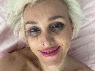 LiliannaSmith Direct sex chat live