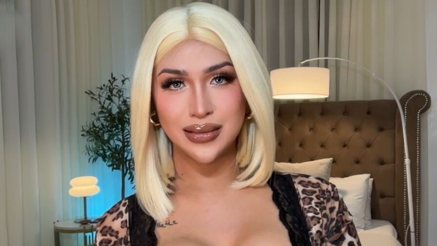 Start Anal Finger TyraWilson