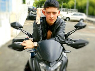 XanderPe - LiveJasmin Boy 