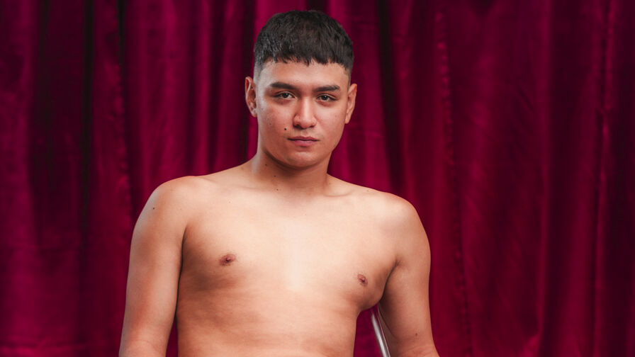 Chat with DanteVeg live on AsianCamModels.com