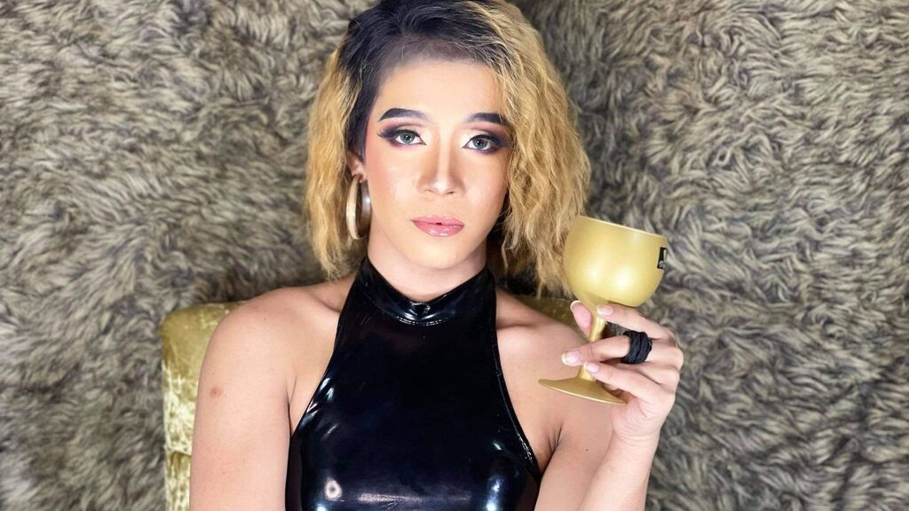 AnnaRobinzon live cam model at LiveJasmin