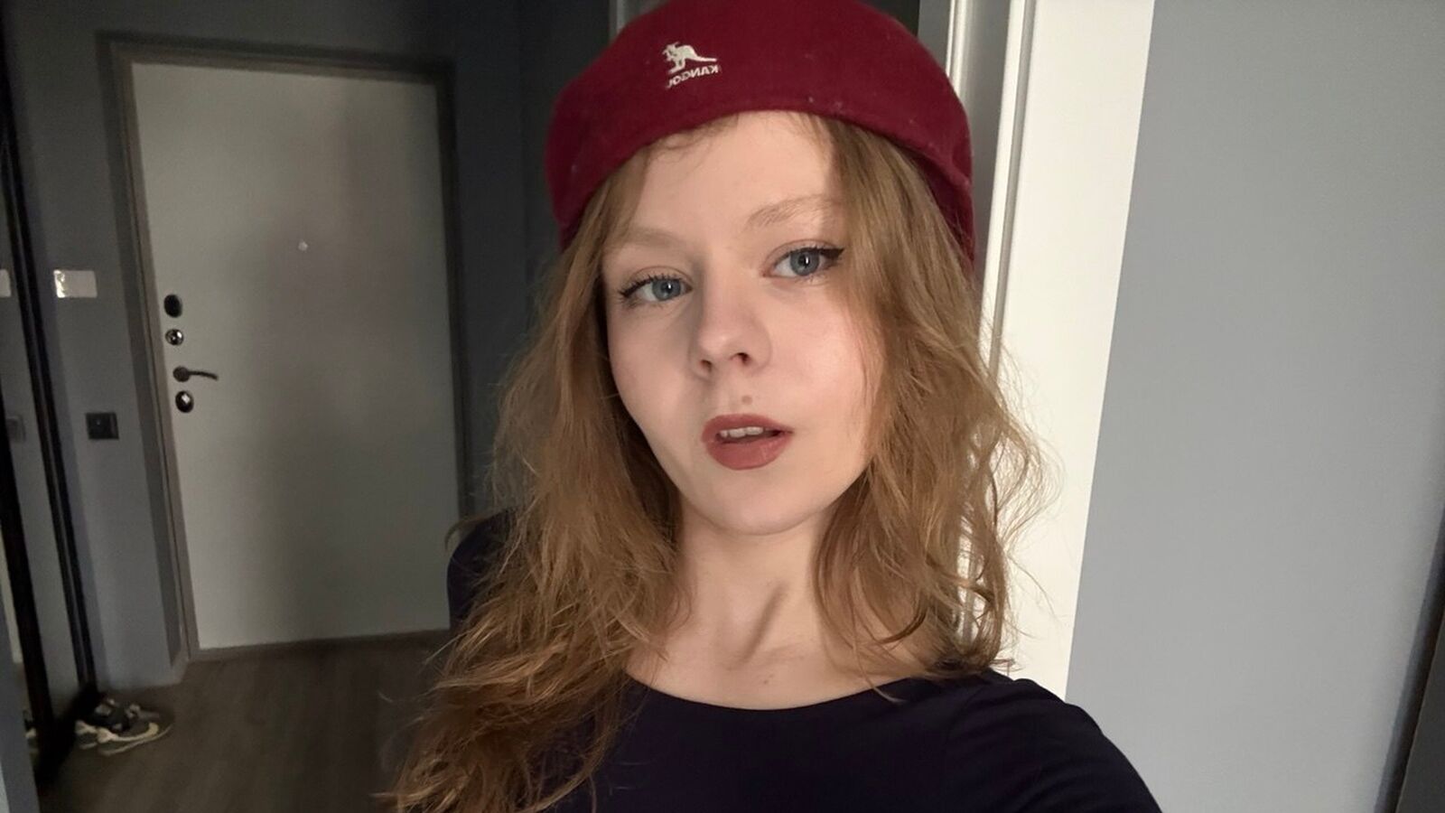 SophiePeachy erotic portrait