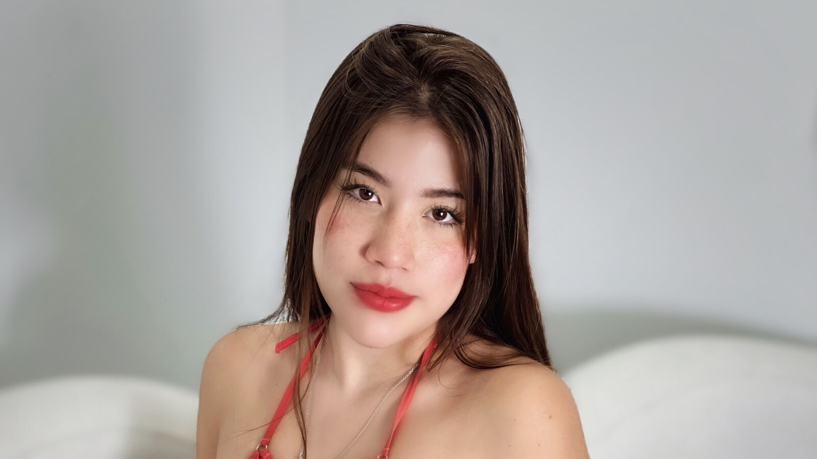 ScarletSmithh erotic portrait