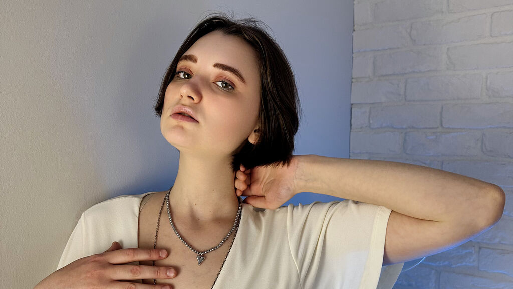 EmilyBlain's profile from Jasmin at GirlsOfJasmin'