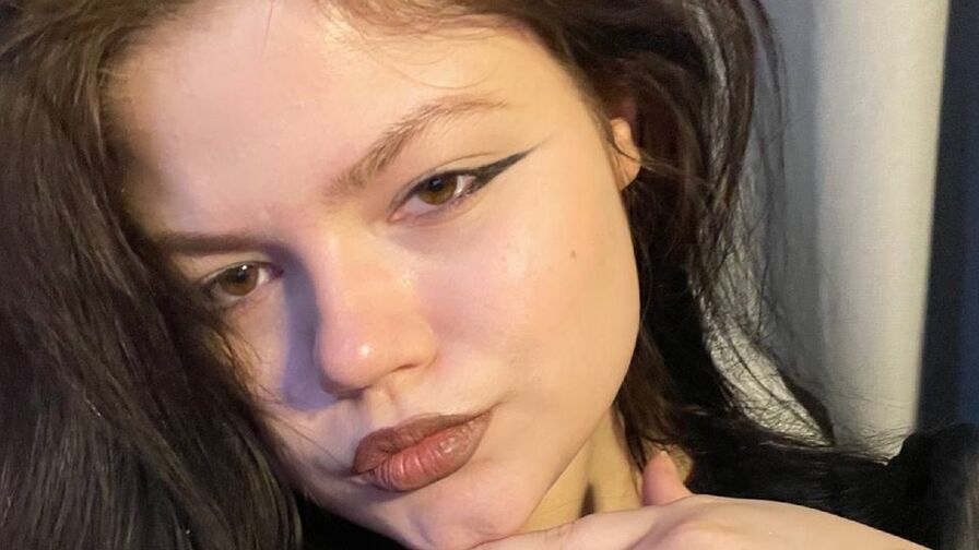 View RavenGraves Naked Private